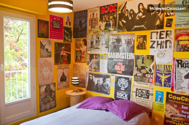 Quiet room, 2mn away from the metro