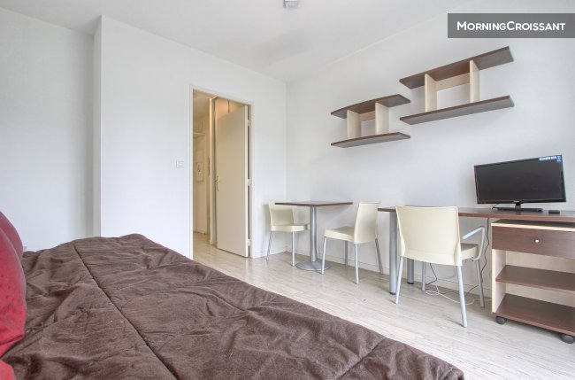 Studio close to RER A - Cergy