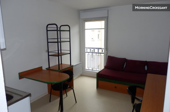 Flat close to university