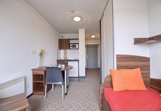 Nice studio for 2 - near Lyon