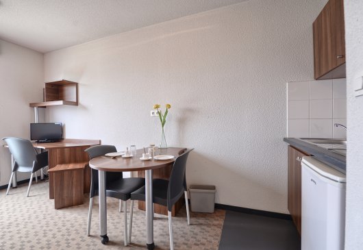 Studio for 1 or 2 near Lyon