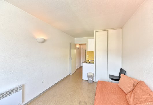 Studio 18m2 for 1 in Nice