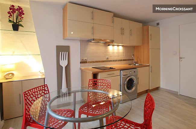 Homely and pleasant studio