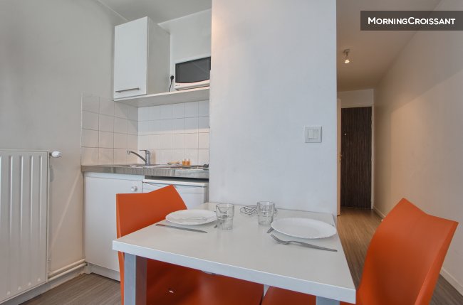 Studio 2 pers near Paris 19m2