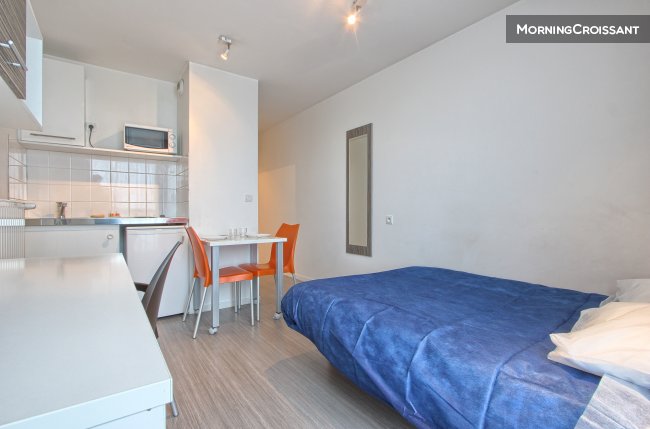 Studio for 1 or 2 in Chelles