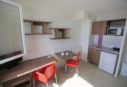 New and convenient studio Valbonne