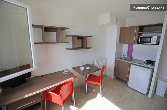 New and convenient studio Valbonne