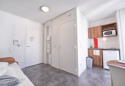 Comfortable studio Berthelot