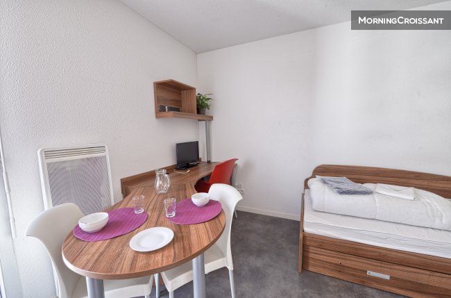 Studio Lyon Berthelot, for 2