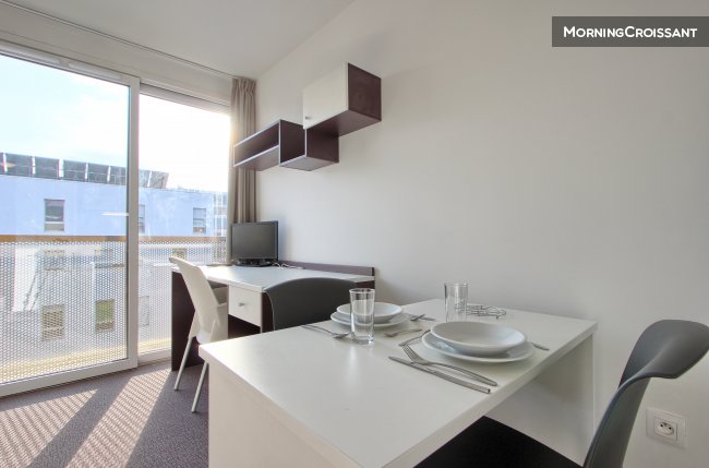 Studio in a nice district- Boulogne