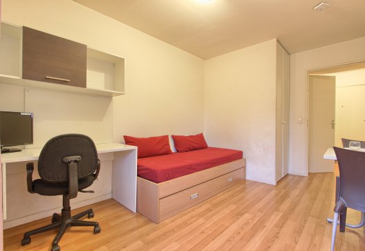 Fully equipped Studio Jean Cocteau