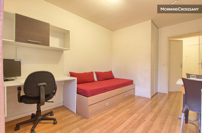 Fully equipped Studio Jean Cocteau