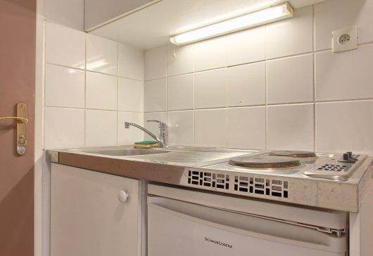 Studio 18 m 2 for 1/2 persons