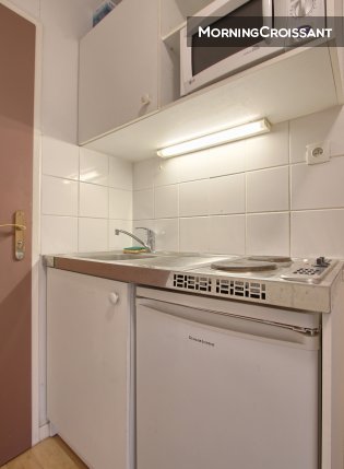 Studio 18 m 2 for 1/2 persons