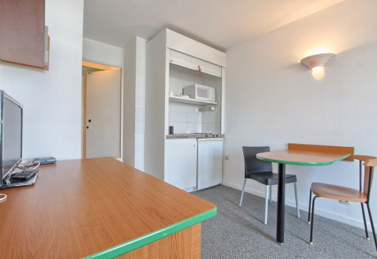 Studio for 2 in La Défense