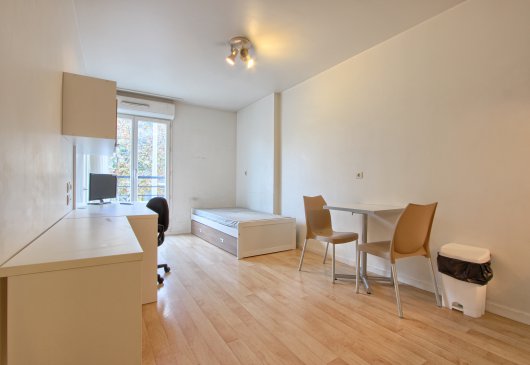 Studio near Paris 2 ppl