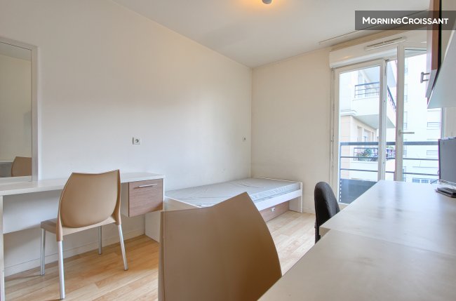 Modern and convenient studio