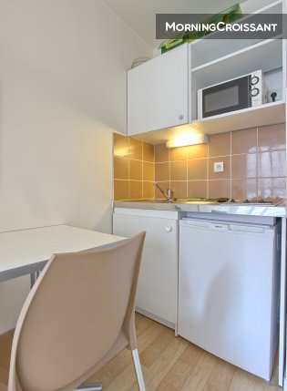 Studio near La Défense