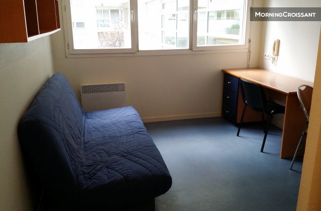 Short term accommodation-Courbevoie