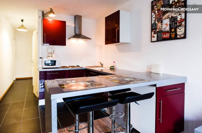 Train station B apartment Bordeaux