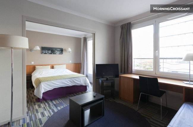 Porte Versailles 2 rooms + parking