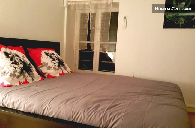 Jade's furnished flat