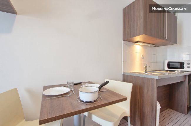 Nice equipped studio near Paris