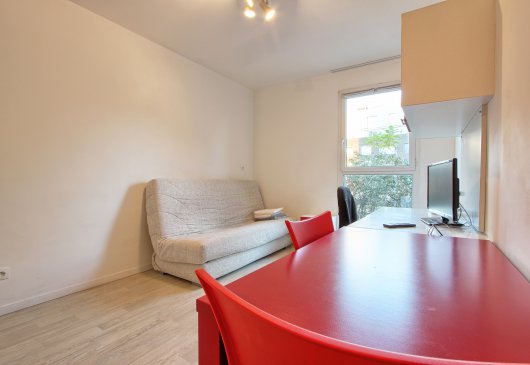 Studio 18 m² - centre of St-Ouen