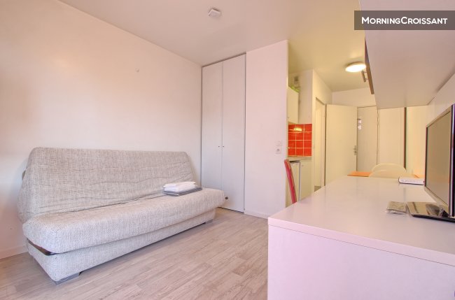 Nice studio near Paris