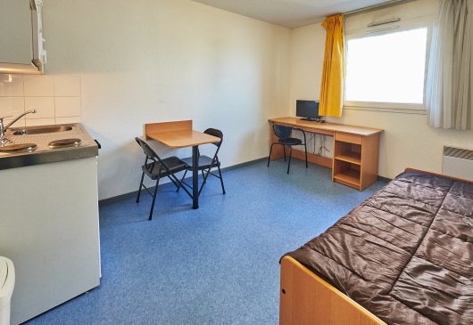 Cheap rental on Rouen