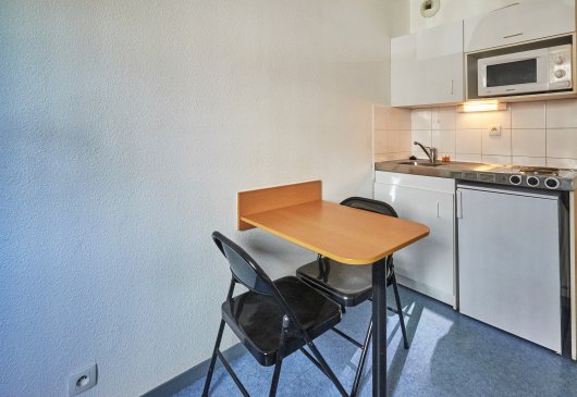 Studio ideally located in Rouen