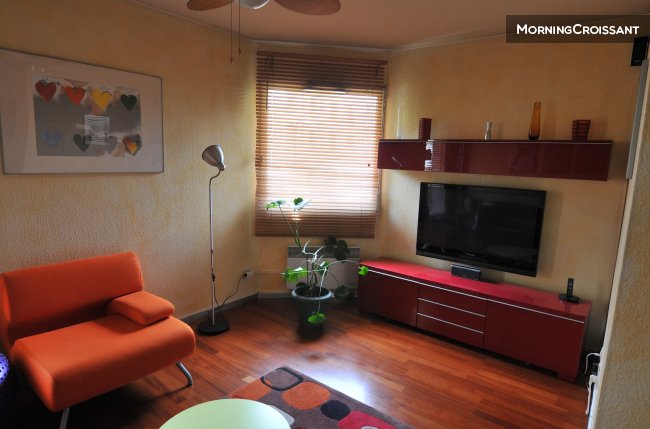 70 m2 3 rooms + balcony + car park