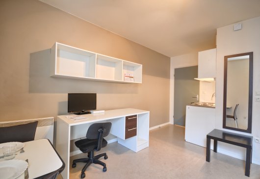 Comfy furnished Studio -Lille