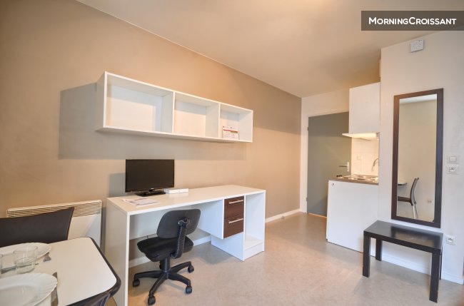 Comfy furnished Studio -Lille