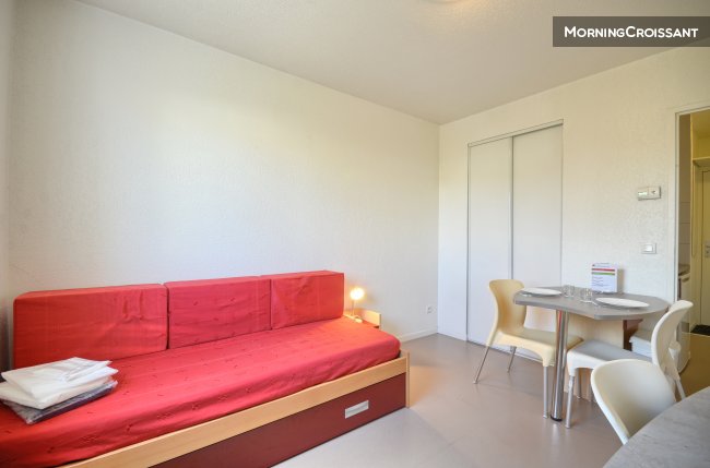 Comfy furnished Studio - Douai