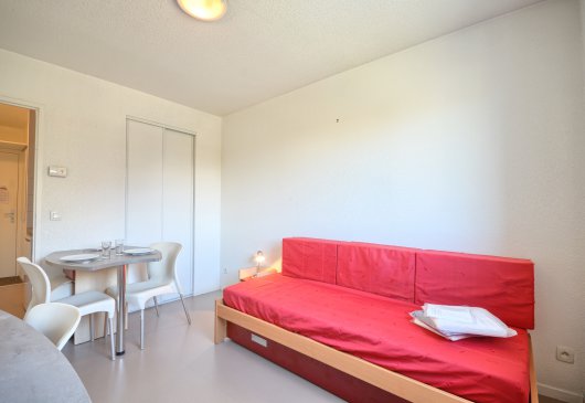 Comfy furnished Studio - Douai