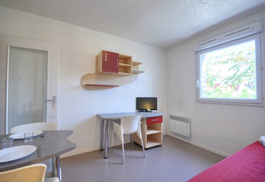 Economic accommodation for two 