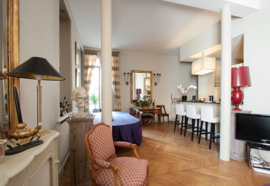 Splendid Flat in Golden Triangle