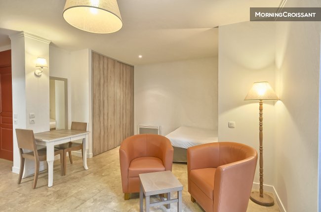 Gorgeous 1BR in the heart of Nantes