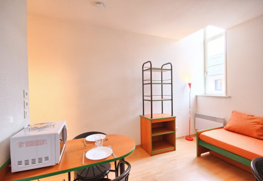 Studio close to Hospital du Hainaut