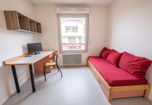 Cheap rental in Dijon