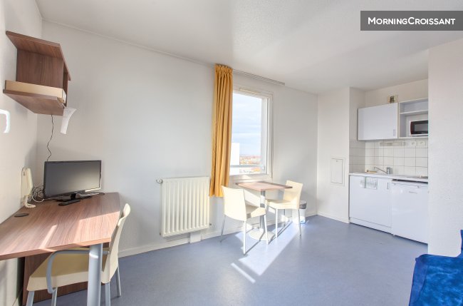 Apartment near Citadelle Park