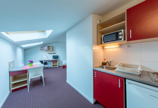 Nice fully-furnished accomodation