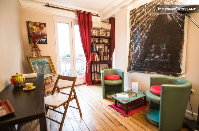 Studio with balcony and air conding