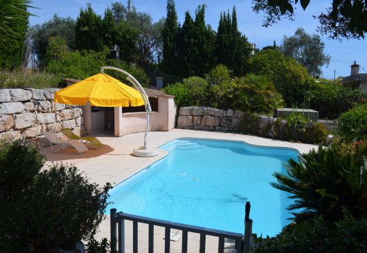 Independent Studio with pool