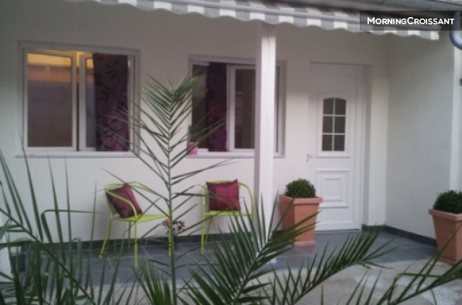 Apartment F2 1 km from Lyon