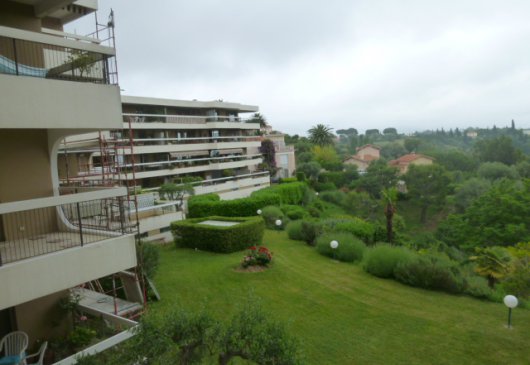 3 rooms in the Fabron quiet 