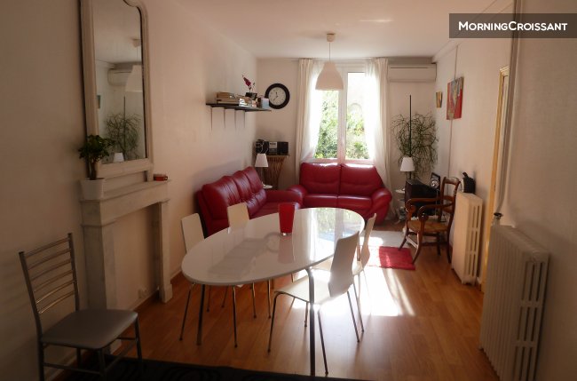 Apartment Saint Michel district