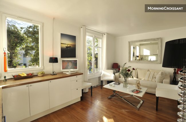 Charming apartment in Paris