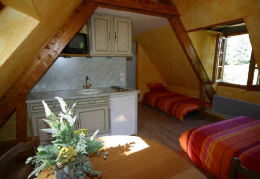 Studio avec Piscine Intererieur Chf